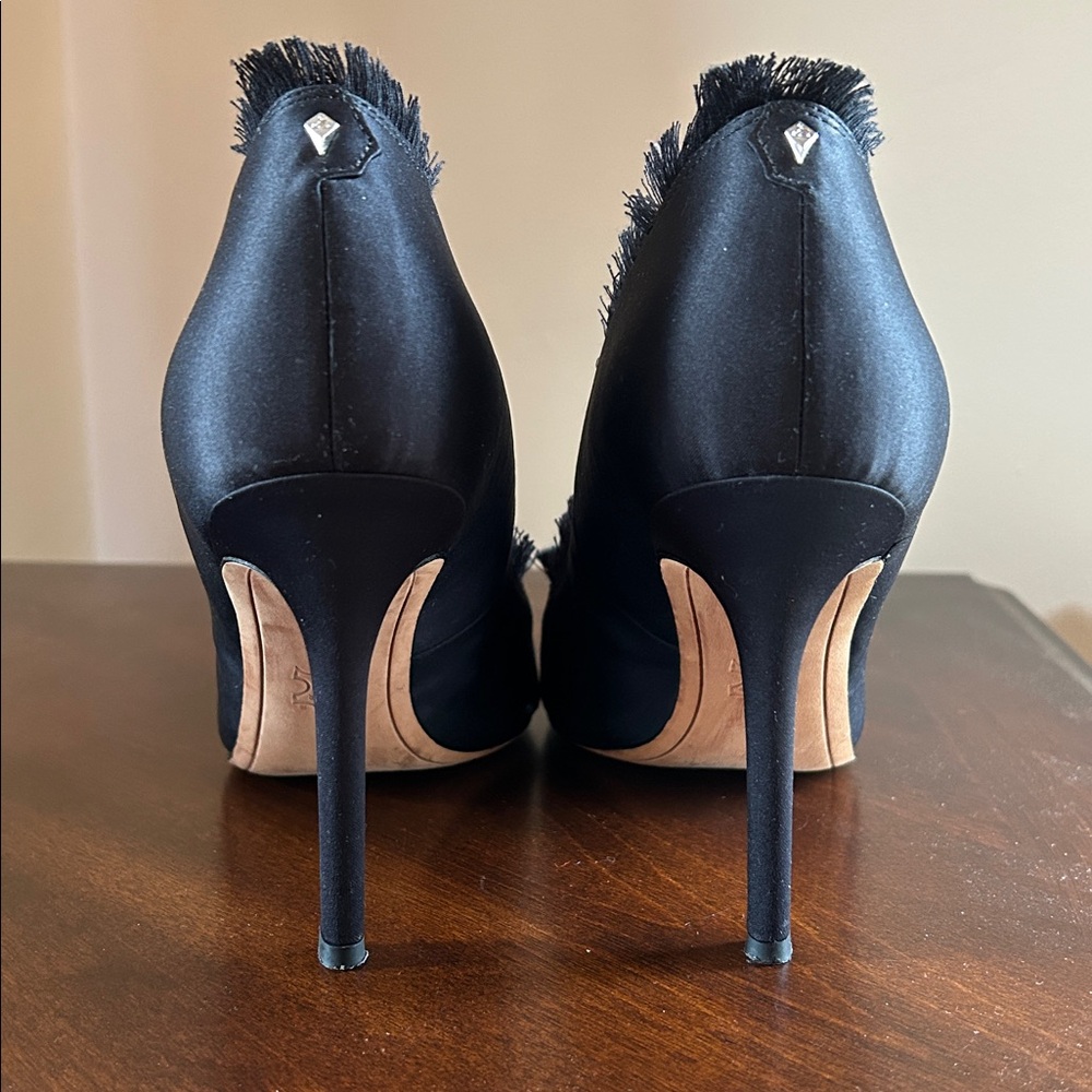 Sam Edelman Black Haylan Frayed Pumps - Picture 9 of 16